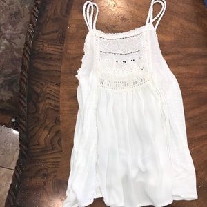 🌟3 for $20🌟 American eagle low back white top!